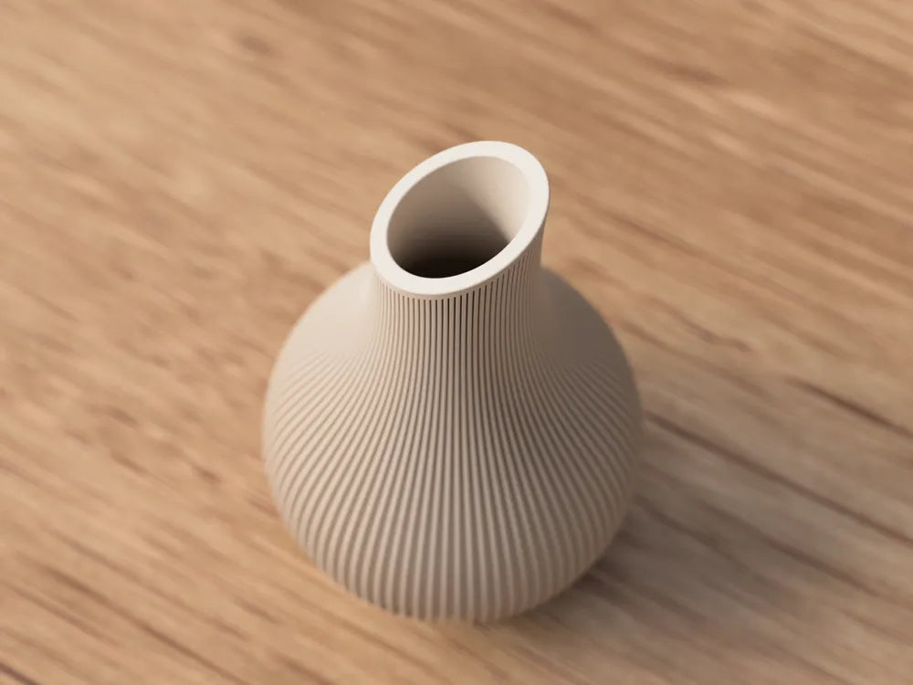 Nordic Flow™ dekorativ vase fra NorthLayer med glat, moderne design og blå nuance, perfekt til hjemmets indretning
